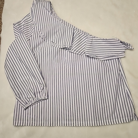 NEW wTag-Women’s J.CREW Blue/White Striped One-Shoulder Shirt Sz 8 - Picture 6 of 13